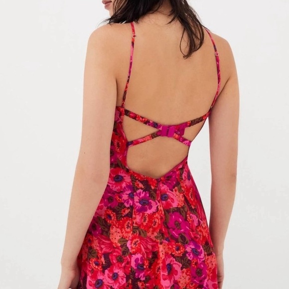 NWT For Love & Lemons Wendy Mini Dress in Red Pink Underwire Floral Sz M - Picture 2 of 15